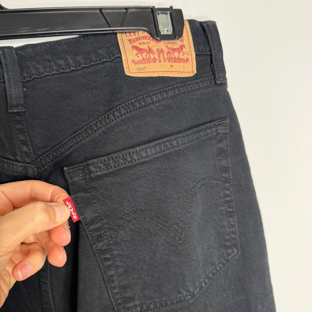 D6 Levis 501 Original Fit Black Denim Button Fly Straight Leg Jeans W30 L30